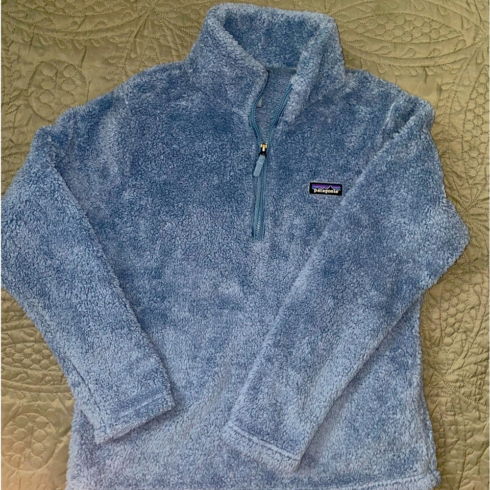 WOMENS PATAGONIA FLEECE PULL OVER. LARGE